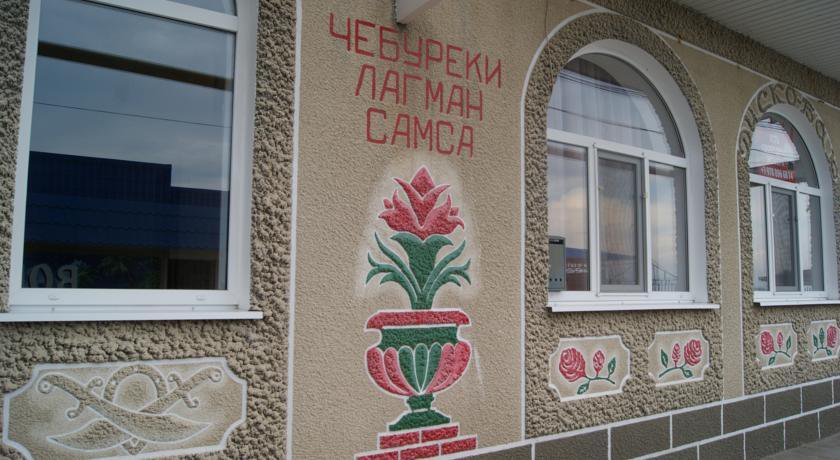 Гостиница Inn Chernomorskaya Naberezhnaya Феодосия